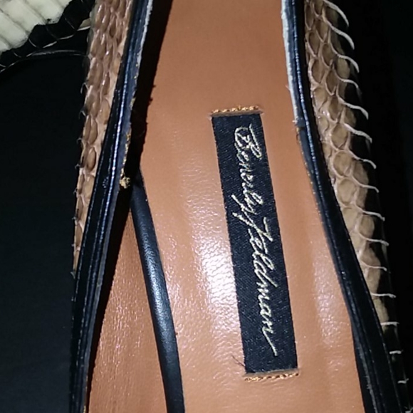 Beverly Feldman Size 7 1/2 M Snake skin 4" Heels - Picture 3 of 6